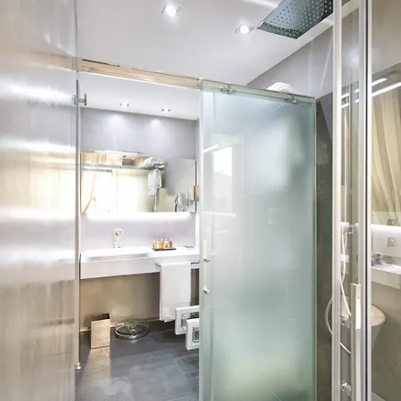 Gasthuis Domus Libera 4*